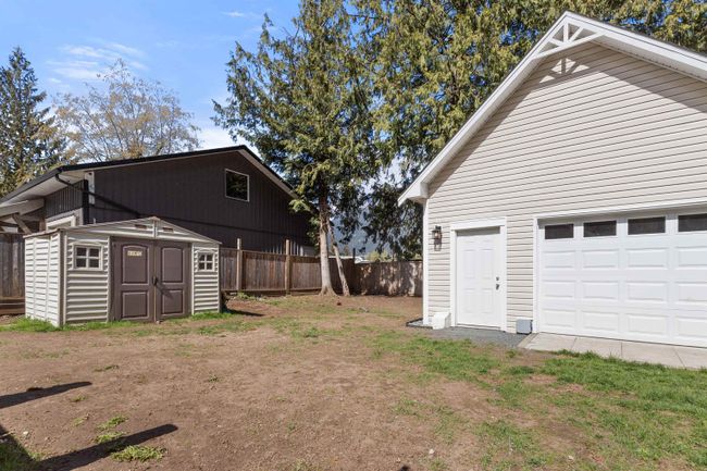 63905 Old Yale Road, House other with 3 bedrooms, 2 bathrooms and 3 parking in Hope BC | Image 26