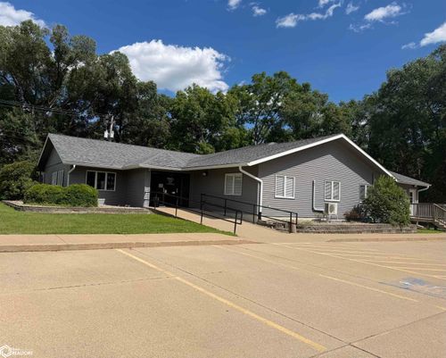 1506 A Ave E, Oskaloosa, IA, 52577 | Card Image