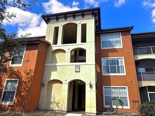 201-5512 Metrowest Blvd, ORLANDO, FL, 32811-2431 | Card Image