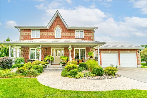 929 Eldon Rd, Oakwood, ON, K0M2M0 | Card Image