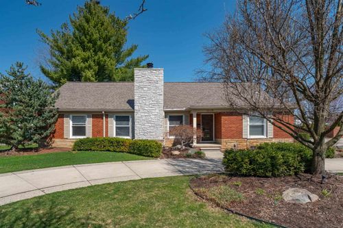 1040 N Renaud Road, Grosse Pointe Woods, MI, 48236 | Card Image