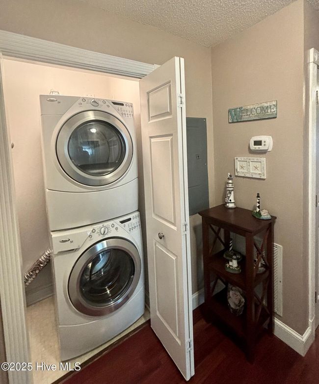 Laundry Included! | Image 19