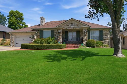 1205 Marlboro Lane, Nichols Hills, OK, 73116 | Card Image