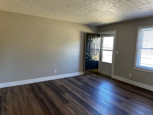 162 Gwyndaland Dr, Mc Minnville, TN, 37110-2345 | Card Image