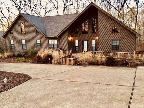 405 Port Ln, Counce, TN, 38326-4472 | Card Image