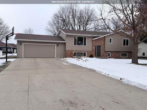 1416 18th Ave W, Spencer, IA, 51301-2731 | Card Image