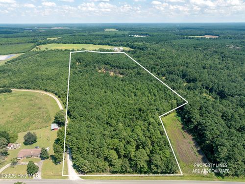 1951 Carrtown Dr, Rose Hill, NC, 28458 | Card Image