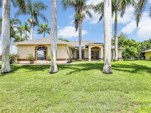 305 Se 16th Pl, Cape Coral, FL, 33990-1332 | Card Image