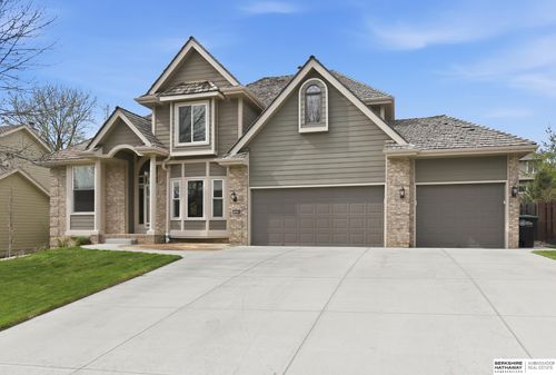 16660 Y Street, Omaha, NE, 68135 | Card Image