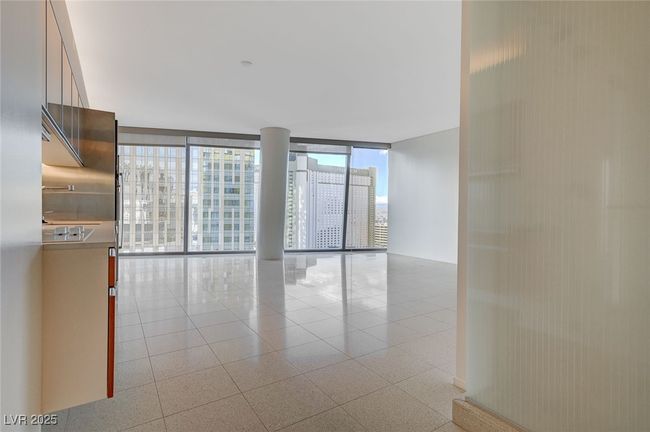 UNIT-1412 - 3722 Las Vegas Blvd S, Condo with 1 bedrooms, 1 bathrooms and null parking in Las Vegas NV | Image 4