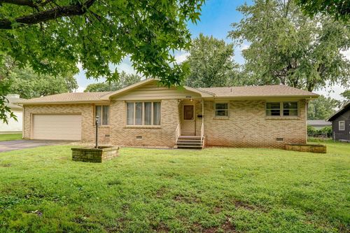 3066 E Lomita St, Springfield, MO, 65804-4136 | Card Image