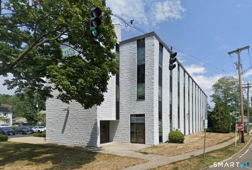 1100 Kings Hwy E, Fairfield, CT, 06825-5400 | Card Image