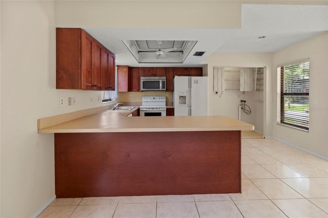 4805 Cypress Lake Ct, House other with 3 bedrooms, 2 bathrooms and null parking in SARASOTA FL | Image 13