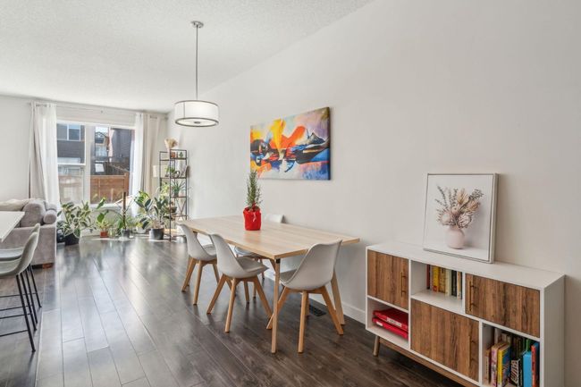 35 Sage Bluff Heights Nw, Home with 3 bedrooms, 3 bathrooms and 2 parking in Calgary AB | Image 10