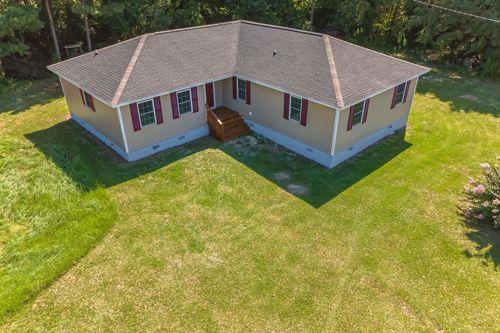 3763 Waycross Rd, Magnolia, NC, 28453-8122 | Card Image