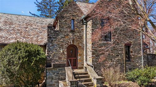 416 Hanshaw Rd, Ithaca, NY, 14850-2212 | Card Image