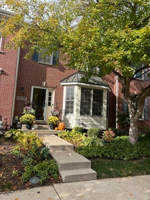 0N326 Baker Dr, Geneva, IL, 60134 | Card Image