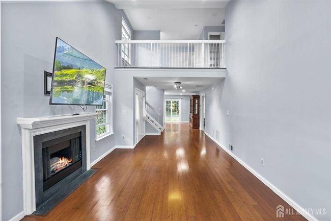 215 Nebula Rd, Townhouse with 3 bedrooms, 4 bathrooms and null parking in Piscataway NJ | Image 8