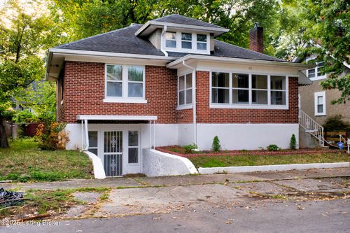 117 S Shawnee Ter, Louisville, KY, 40212-2652 | Card Image