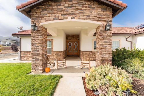 16605 Deer Creek Dr, Springville, CA, 93265-9318 | Card Image