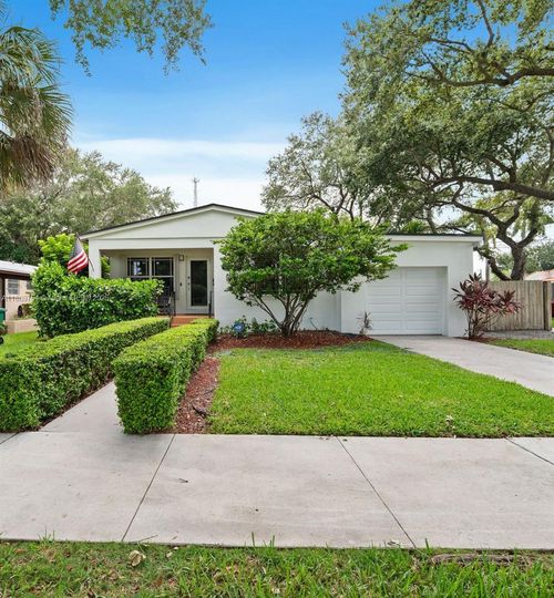 3800 Sw 68th Ave, Miami, FL, 33155-3738 | Card Image