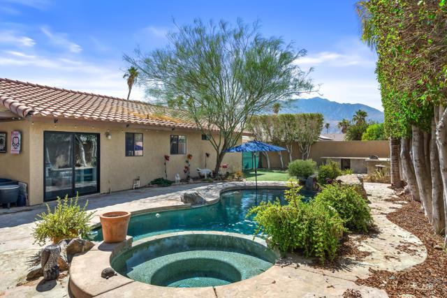 Medano Rd, Cathedral City, CA 92234