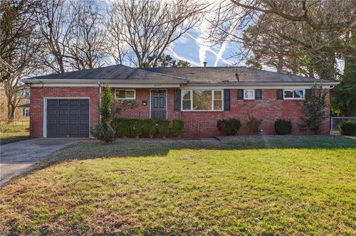 6305 Knob Hill Dr, Virginia Beach, VA, 23464-3501 | Card Image