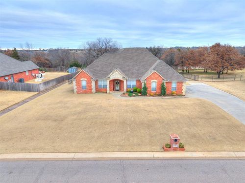 726 Silver Tree Dr, Choctaw, OK, 73020-7188 | Card Image