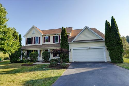 8 Soho Cir, Pittsford, NY, 14534-9438 | Card Image