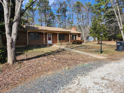 1971 Mount Rush Hwy, Dillwyn, VA, 23936-2501 | Card Image