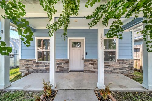 16961 W Hammon, Montgomery, TX, 77316-6724 | Card Image