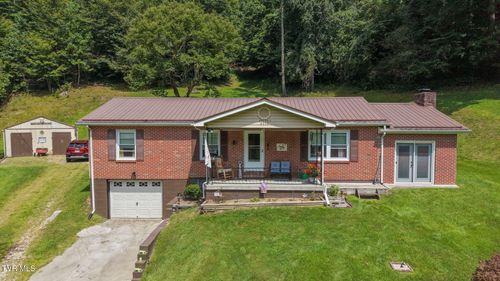 9252 N Shady St, Mountain City, TN, 37683 | Card Image