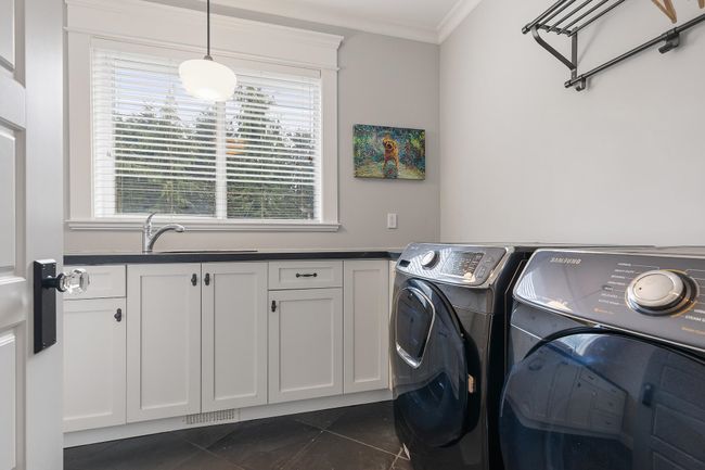 2644 Larkspur Crt, House other with 4 bedrooms, 4 bathrooms and 4 parking in Abbotsford BC | Image 31