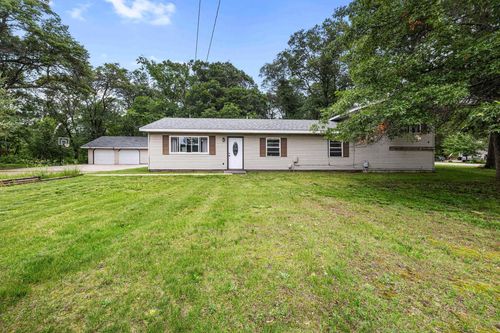 7704 Whispering Woods Ln, Baxter, MN, 56401-6837 | Card Image