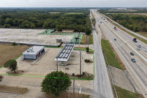 300 S Interstate 35 Road, Red Oak, TX, 75154 | Card Image