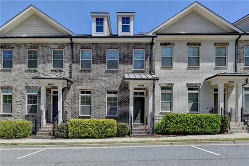 3879 Glenview Club Ln, Duluth, GA, 30097-8248 | Card Image