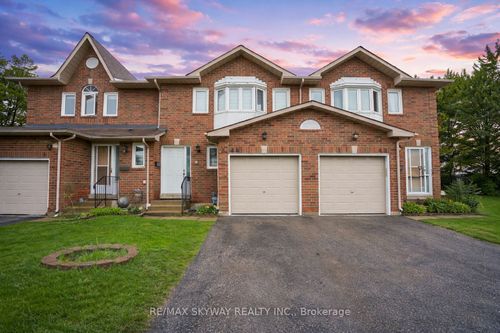 44-1485 Torrington Dr, Mississauga, ON, L5V1Y3 | Card Image