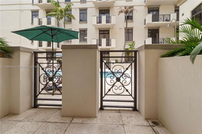 528 - 1805 Ponce De Leon Blvd, Condo with 1 bedrooms, 1 bathrooms and null parking in Coral Gables FL | Image 15