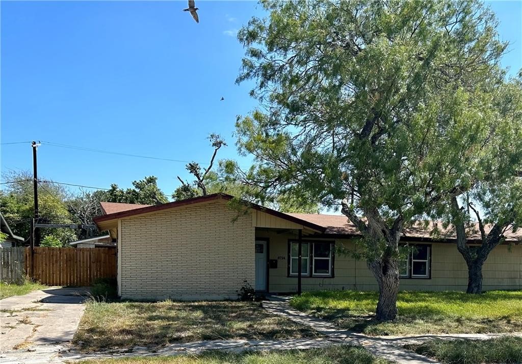 Hinman Dr, Corpus Christi, TX 78412