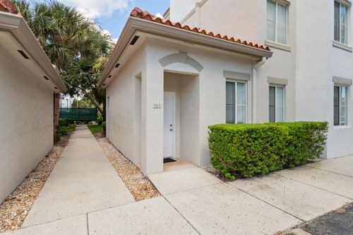 101-11022 Legacy Dr, Palm Beach Gardens, FL, 33410-3632 | Card Image