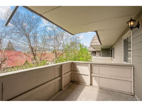 l206-3120 Corona Trl, Boulder, CO, 80301-1499 | Card Image