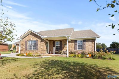 27769 Michael Lane, House other with 3 bedrooms, 2 bathrooms and null parking in Toney AL | Image 2