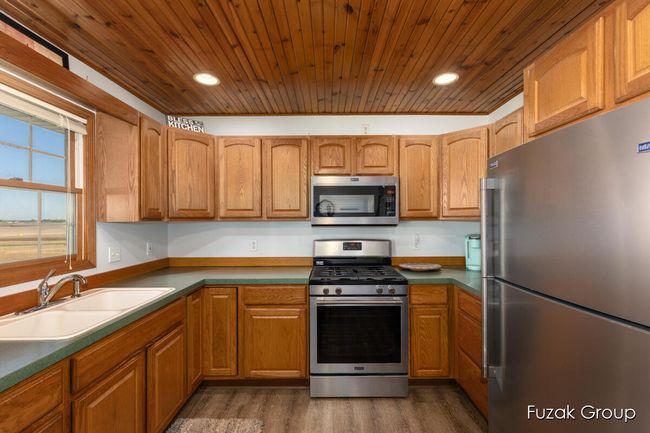 3882 40 Th St, House other with 4 bedrooms, 3 bathrooms and null parking in Hamilton MI | Image 12