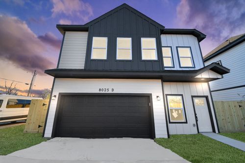 d-8025 Peachtree St, Houston, TX, 77016-6415 | Card Image