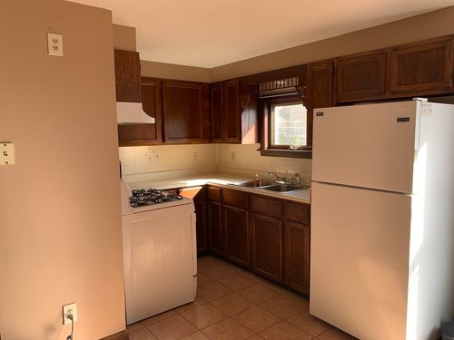 2-355 Field St, Fall River, MA, 02721-3380 | Card Image