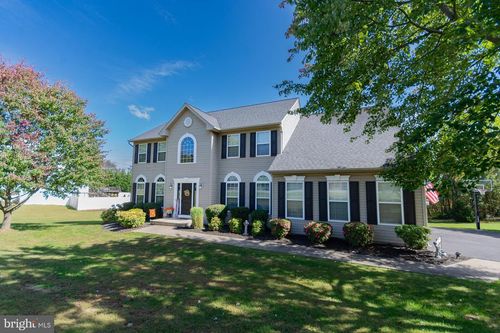 74 Drumwood Rd, MARTINSBURG, WV, 25403-7491 | Card Image