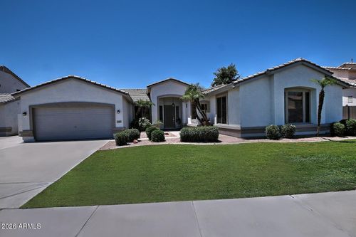 2067 W Remington Dr, Chandler, AZ, 85286-6135 | Card Image