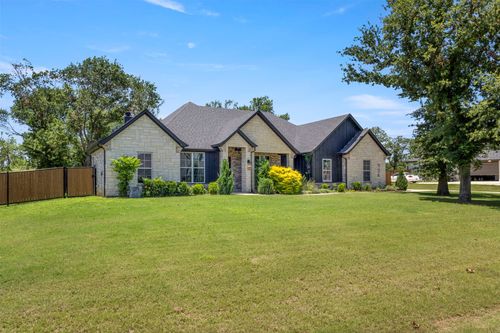 904 Taylor Br, Springtown, TX, 76082-2534 | Card Image
