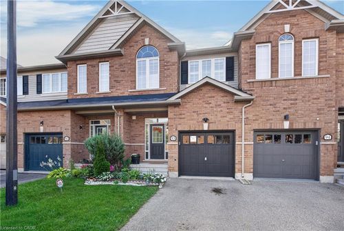 93-651 Farmstead Dr, Milton, ON, L9T7W2 | Card Image