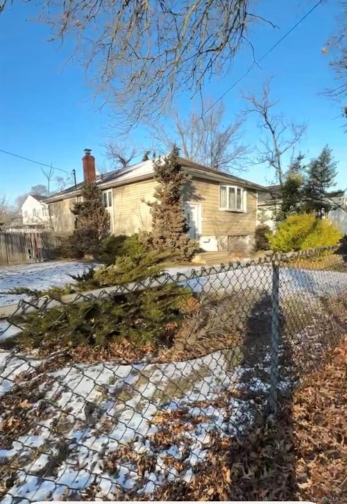 1003 Steele Blvd, Baldwin, NY, 11510-4444 | Card Image